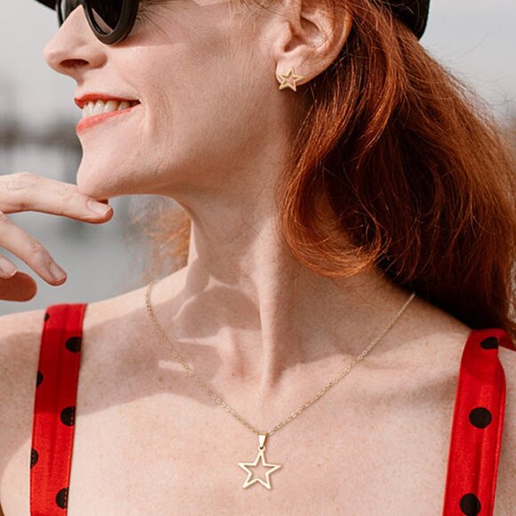 5pc Bundle Sweet Star Set 3 Necklaces + 2 Pairs Stud Earrings Gold or Siver - Picture 5 of 5